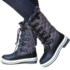 New Gray Quilted Lace Up Weatherproof Snow Boots